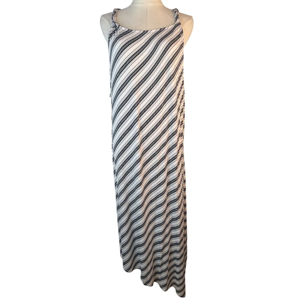 2/$30 Jennifer Lopez 2X Black & White Flowy Striped Sleeveless Maxi Dress